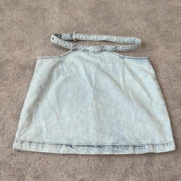WeWoreWhat Cut-Out Denim Mini Skirt | Size Medium - Picture 5 of 9
